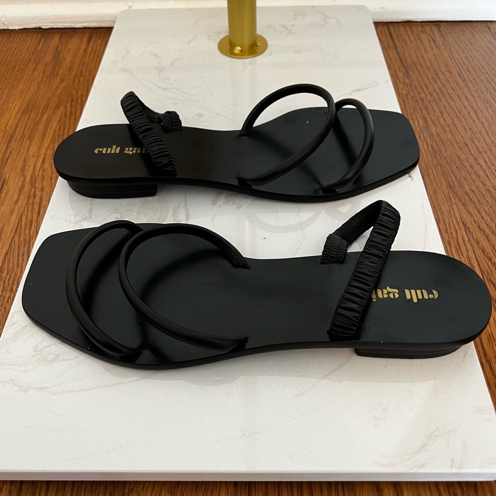 Black cult gaia sandals. 38.5 / 8.5. Great condition.